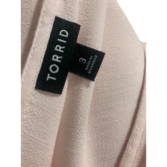 3X Torrid Womens Blush Pink Lightweight Short Sleeve Shirt Button Up V-Neck - Picture 7 of 7